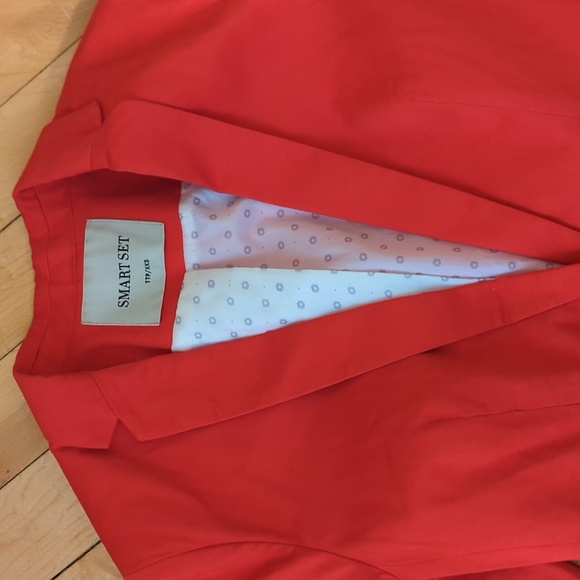 Red Suit 2 Piece - Picture 2 of 5